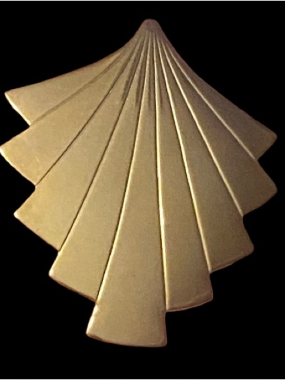 Vintage Gold Tone Scarf Sash Dress Clip Fan Scallop Design Convertible Brooch